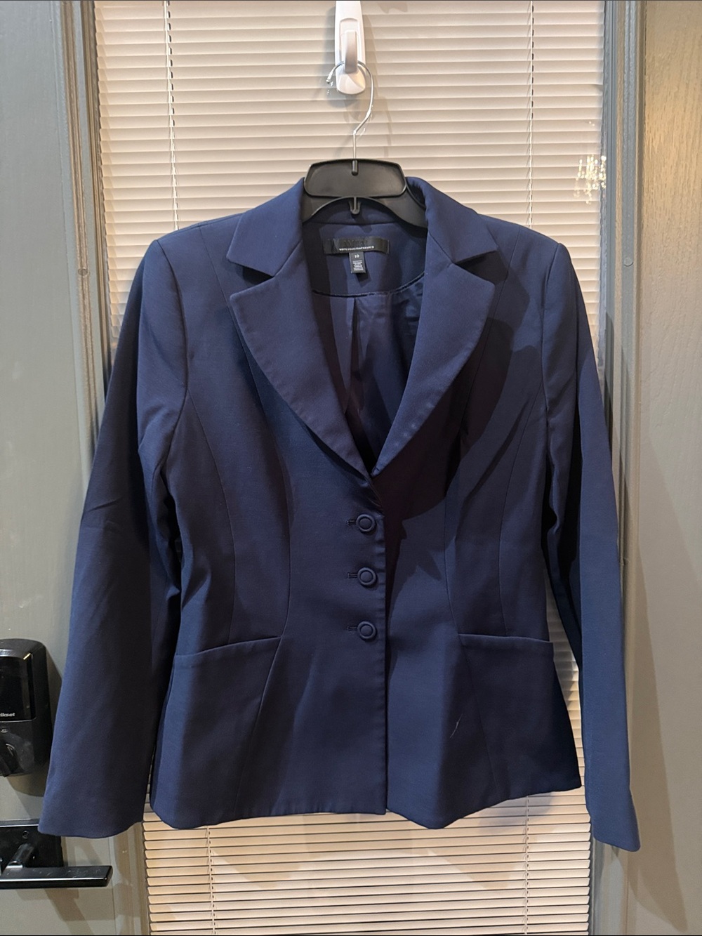 White House Black Market Navy Tailored Women's Blazer